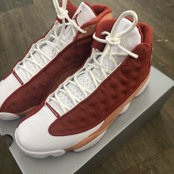 Nike Jordan Retro 13 Dune Red - Picture 5 of 8